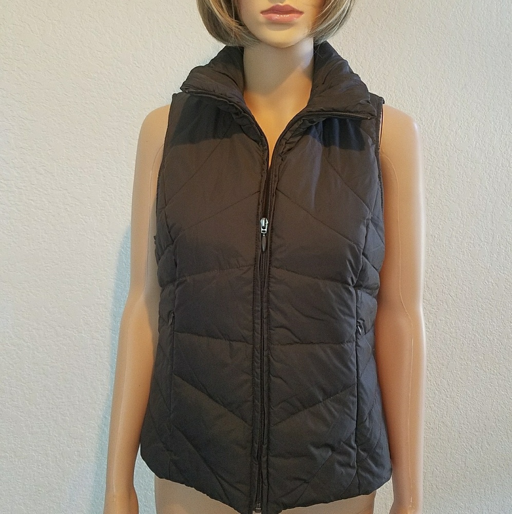 Kenneth Cole Reaction down vest. NWOT